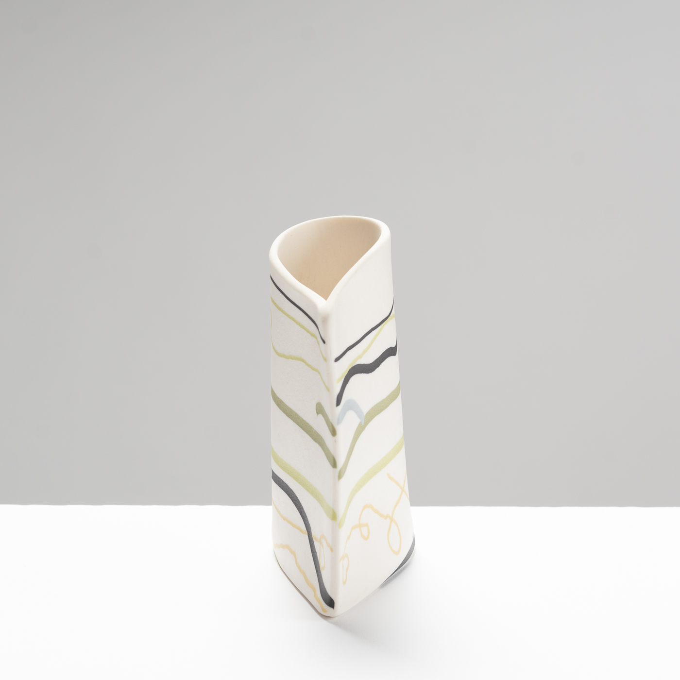 CS581Y25 After the Storm Extra Small Teardrop Vessel