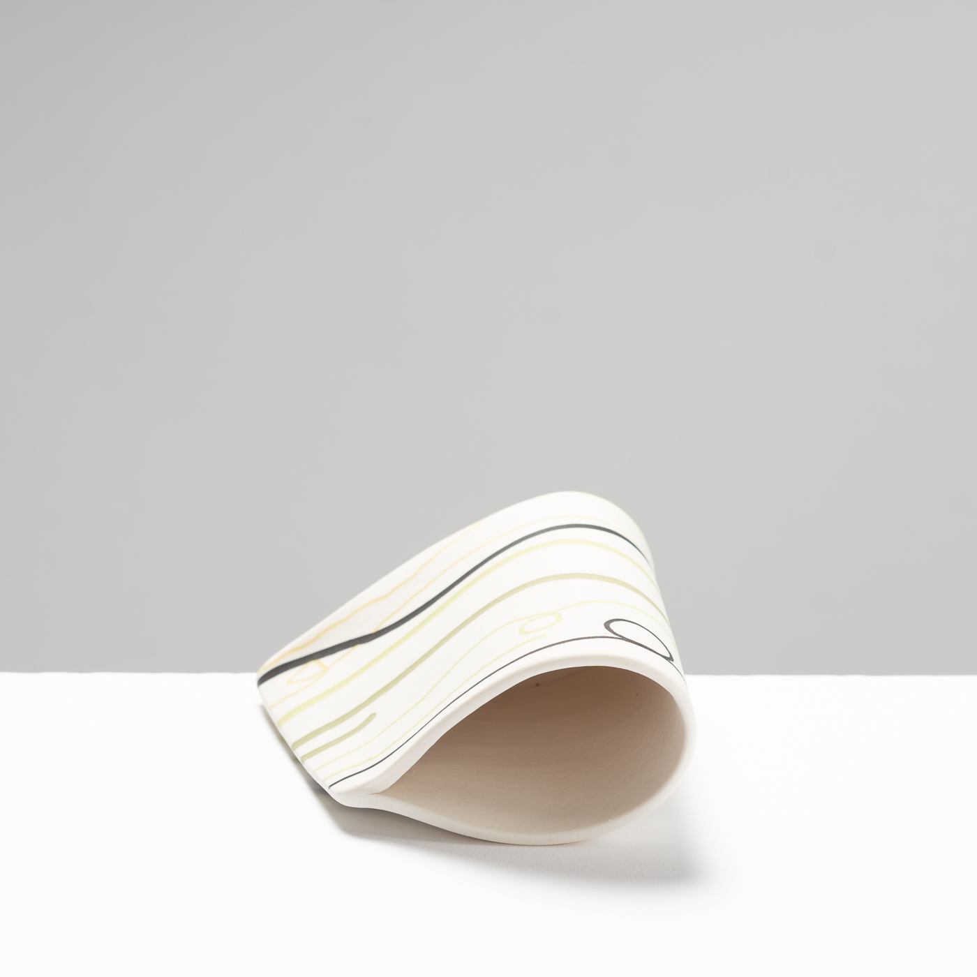 CS581Y25 After the Storm Extra Small Teardrop Vessel