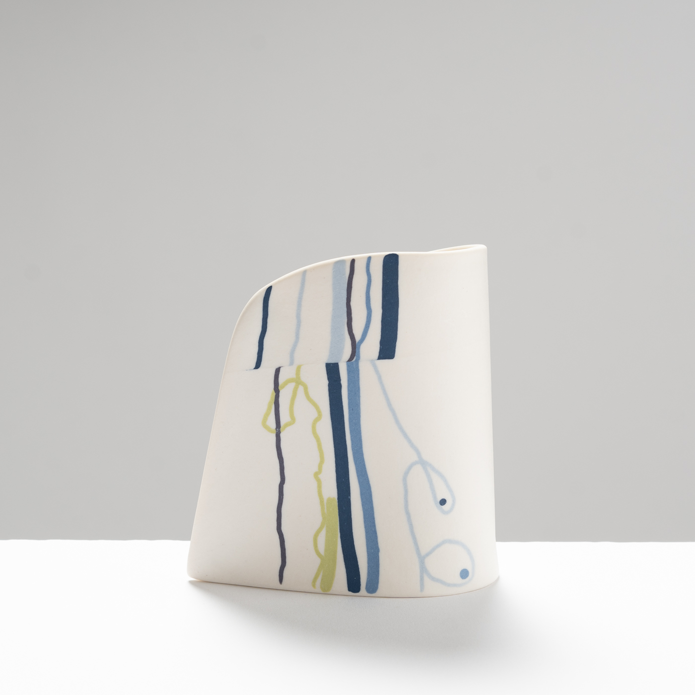 CS581Y31 Land Extra Small Teardrop Vessel