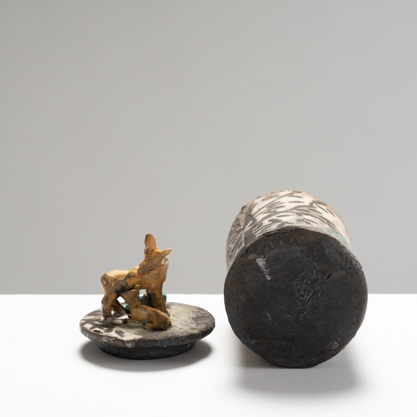 HT473Y126 Doe and Fawn Message Box