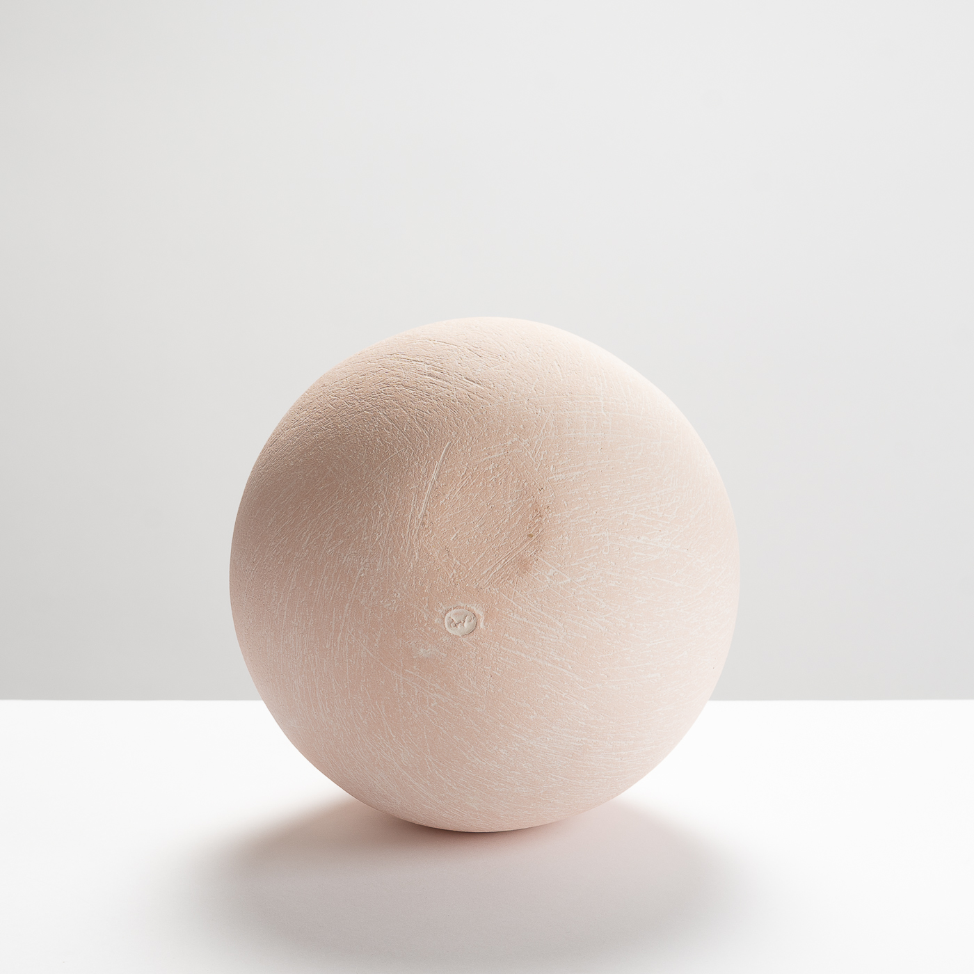 MP531Y26 Pink Point Sculpture