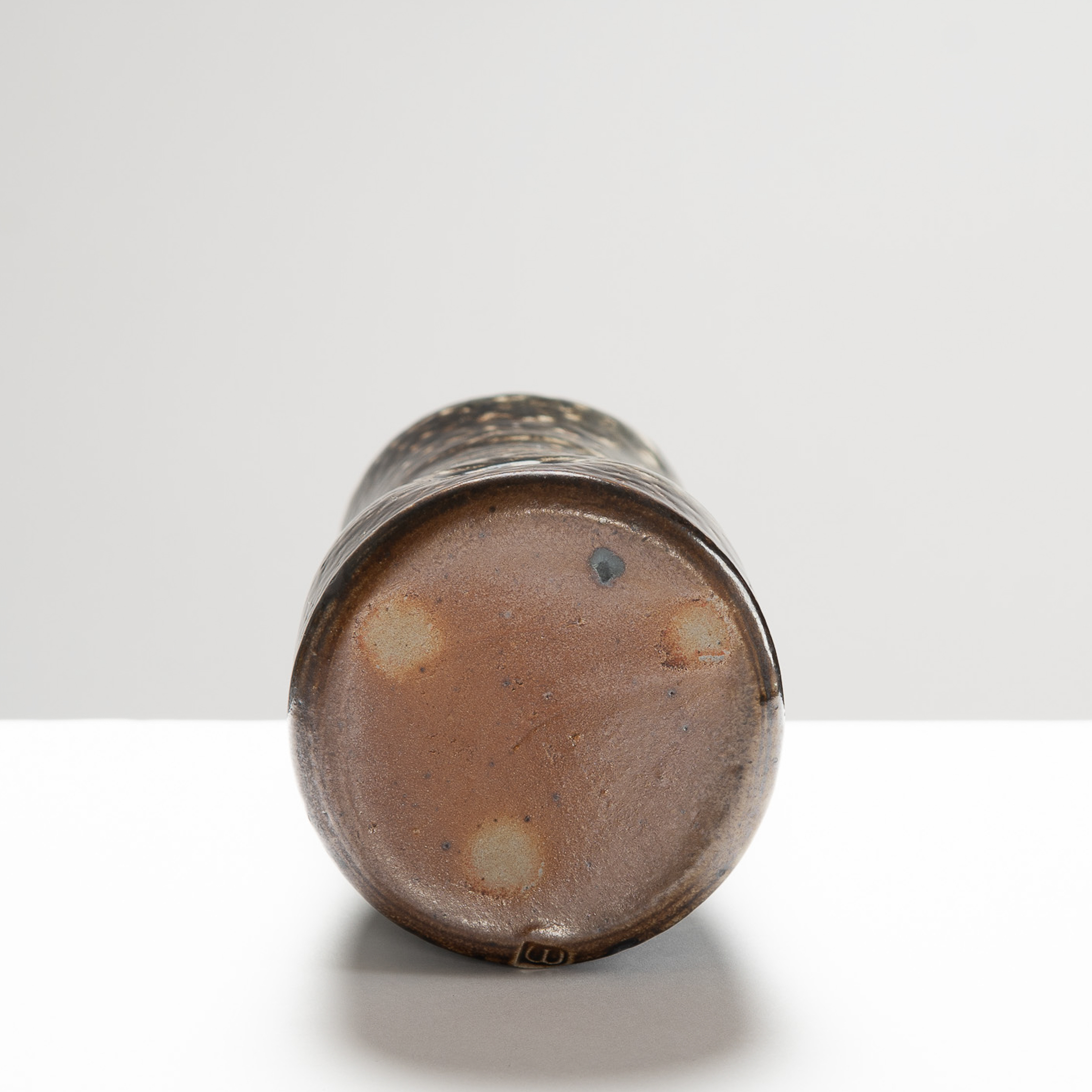 MS162Y297 Small Carafe