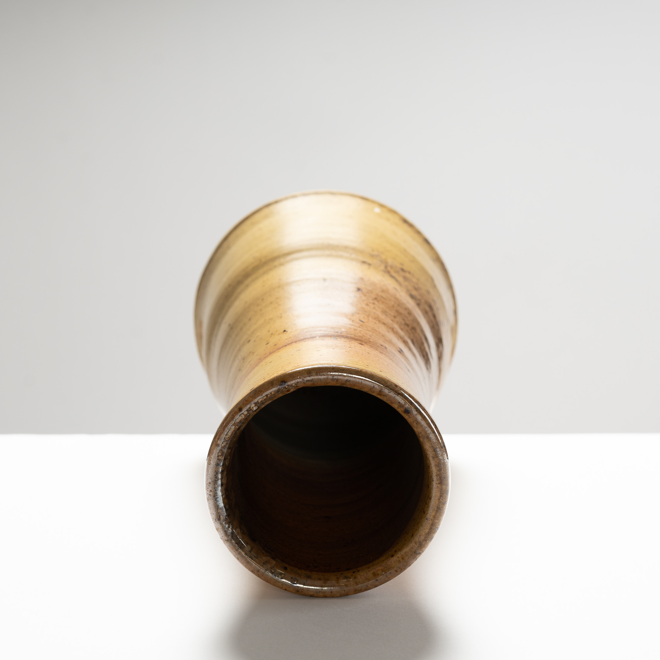 MS162Y298 Tall Carafe