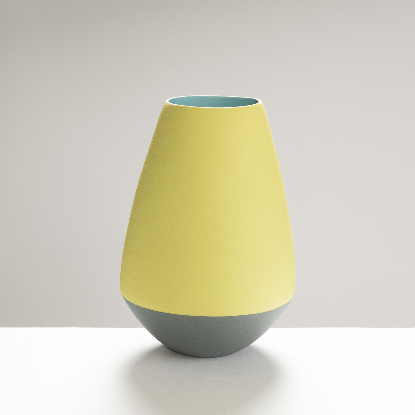 MW354Y112 Large Vessel