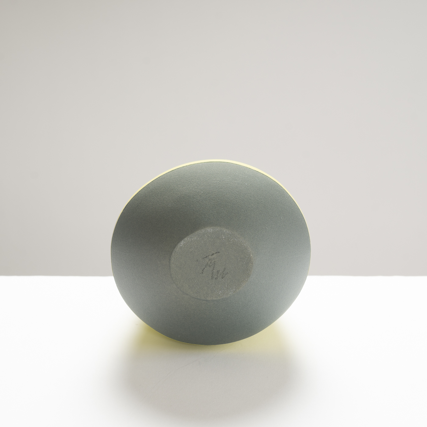 MW354Y112 Large Vessel