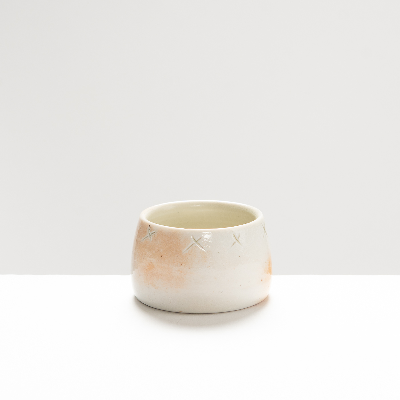 SN412Y294 Shallow Bowl