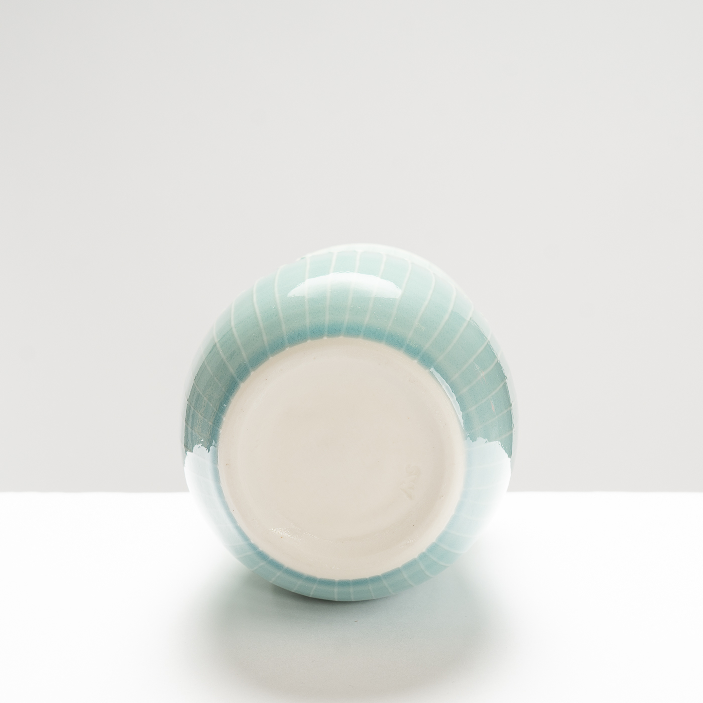 SW530Y101 Medium Bamboo Tulip Vase