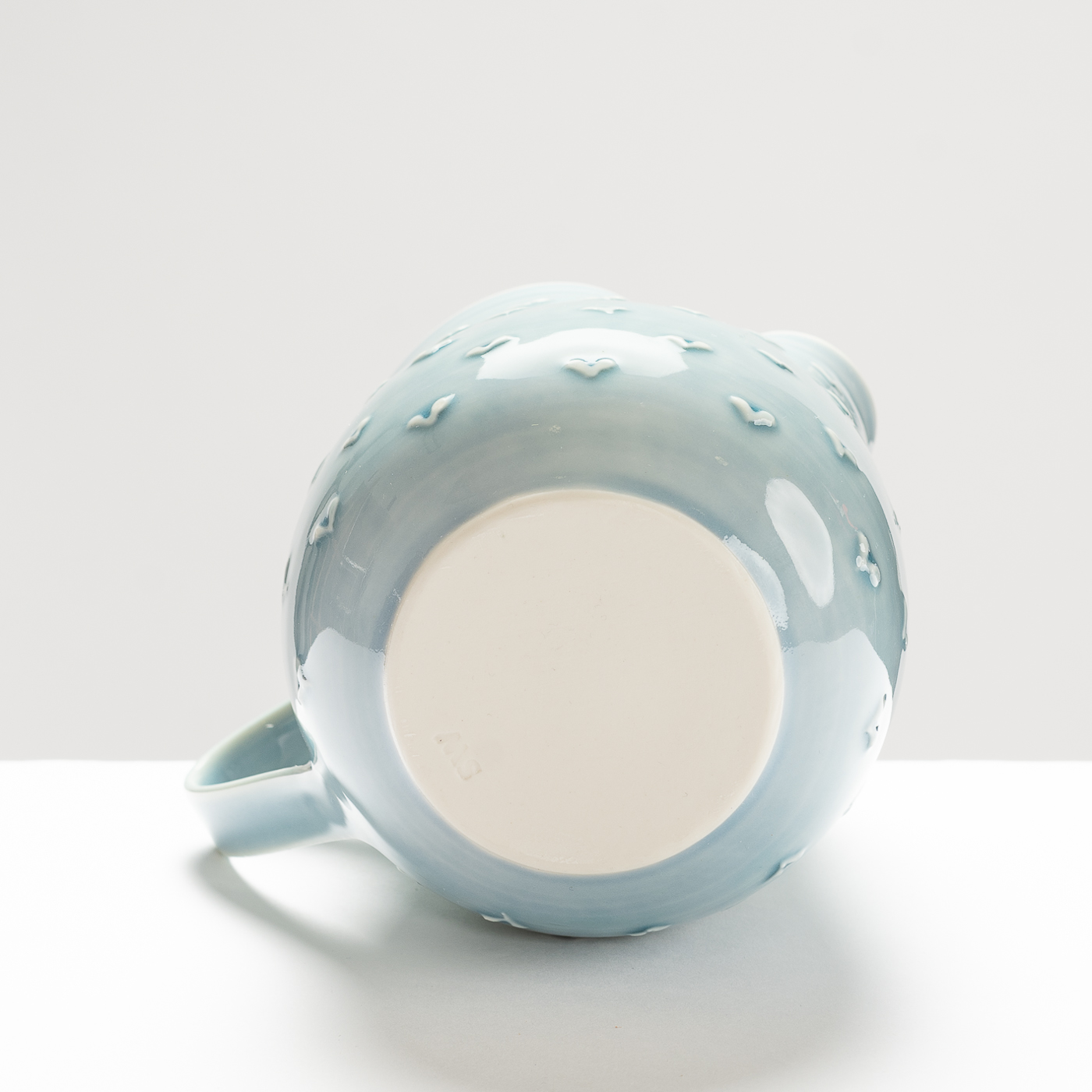 SW530Y83 Large Round Leaf Jug