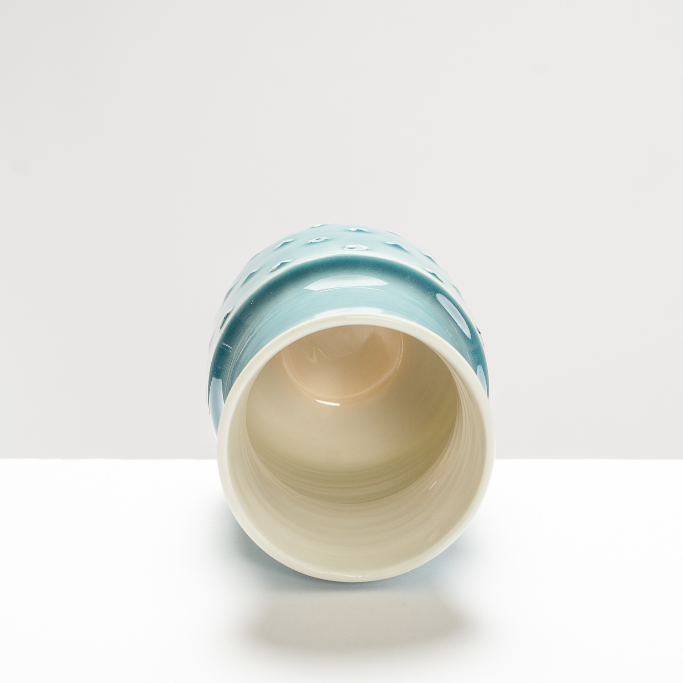 SW530Y98 Medium Leaf Vase