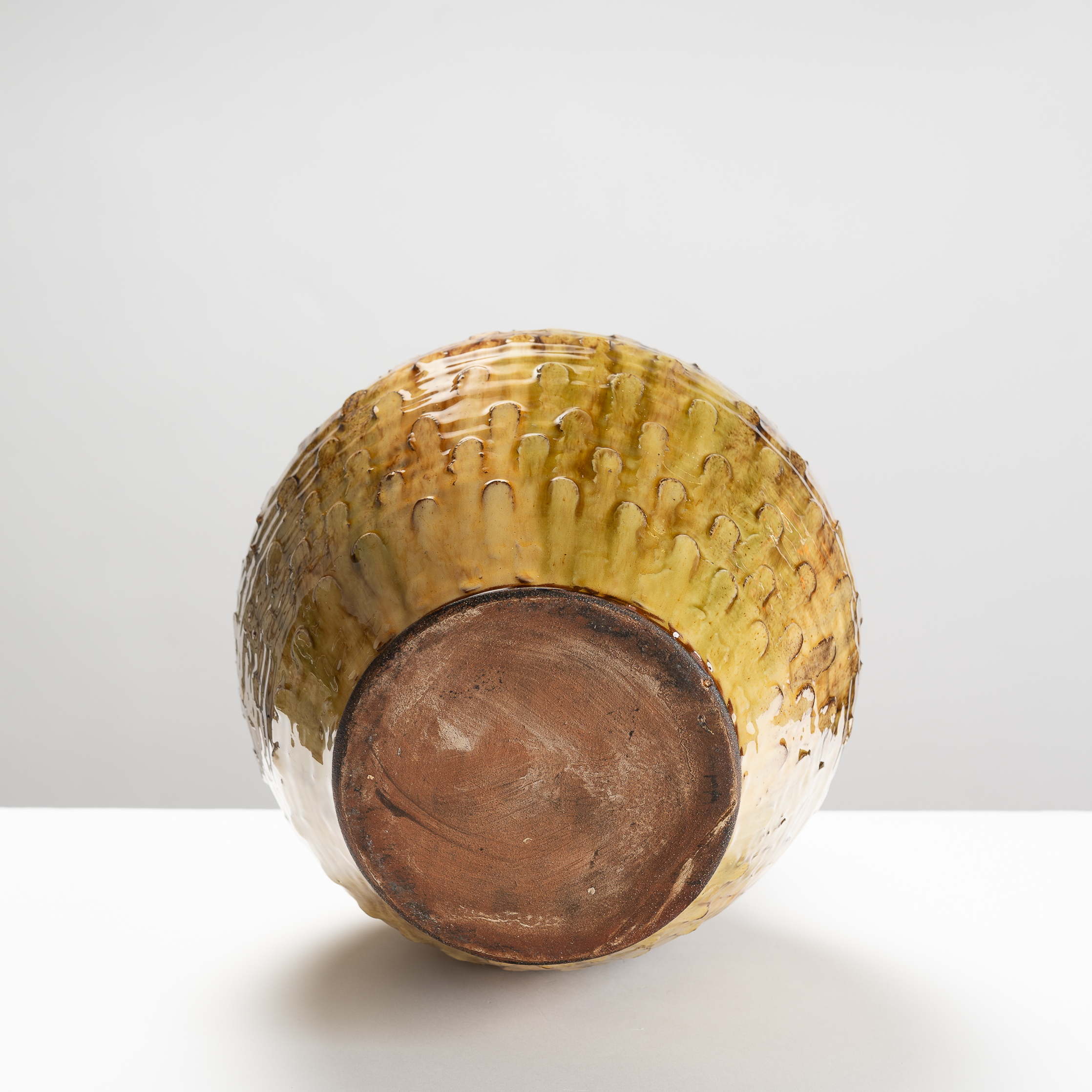 DF481Y83 Large Pellet Jug Pale