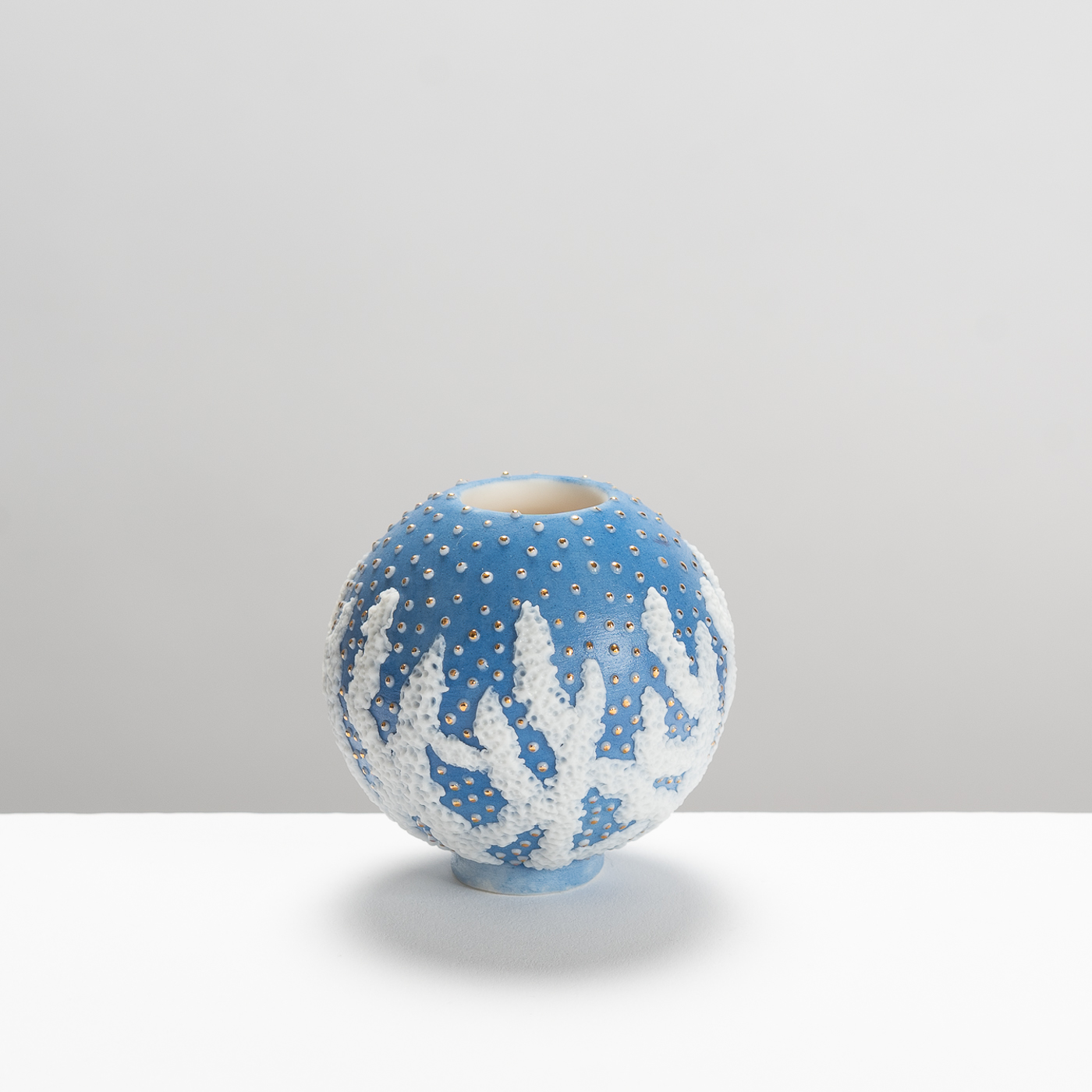 DE430Y24 Small Blue Moon Jar