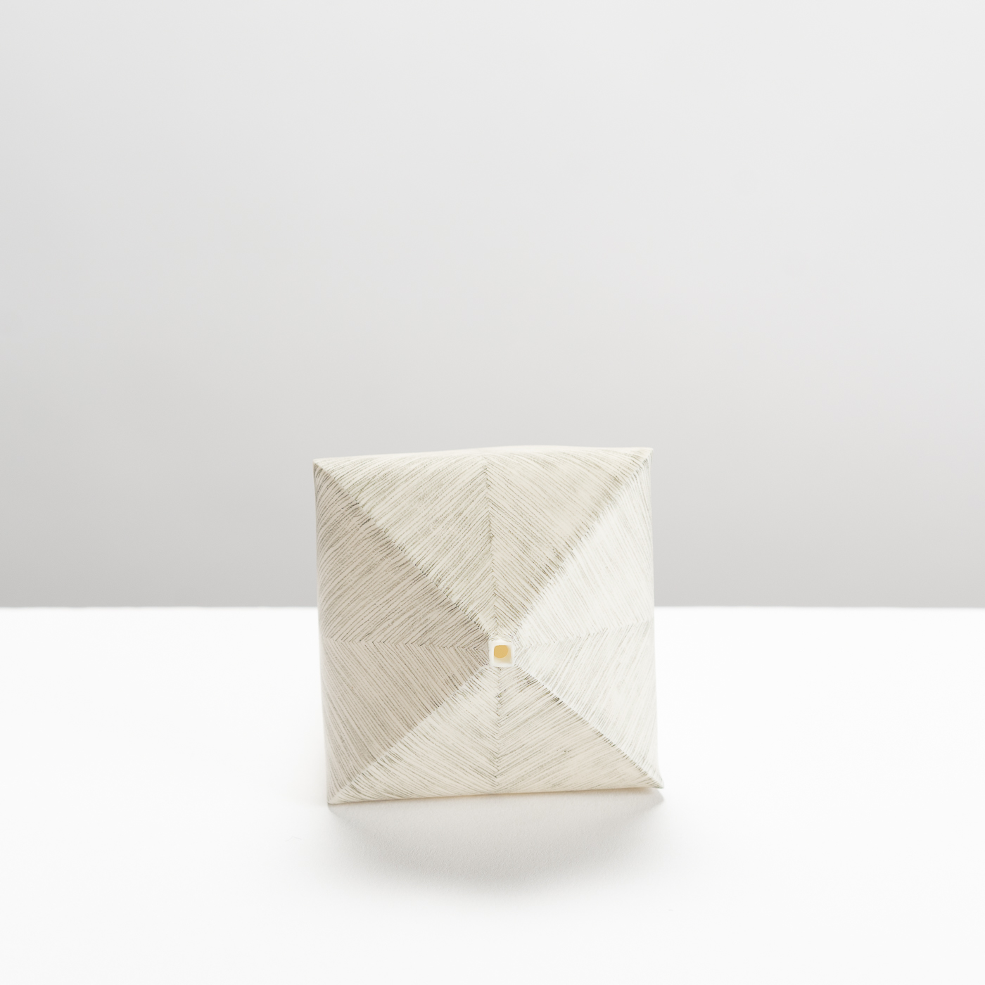 JA512Y35 Tapered Vessel Drawn