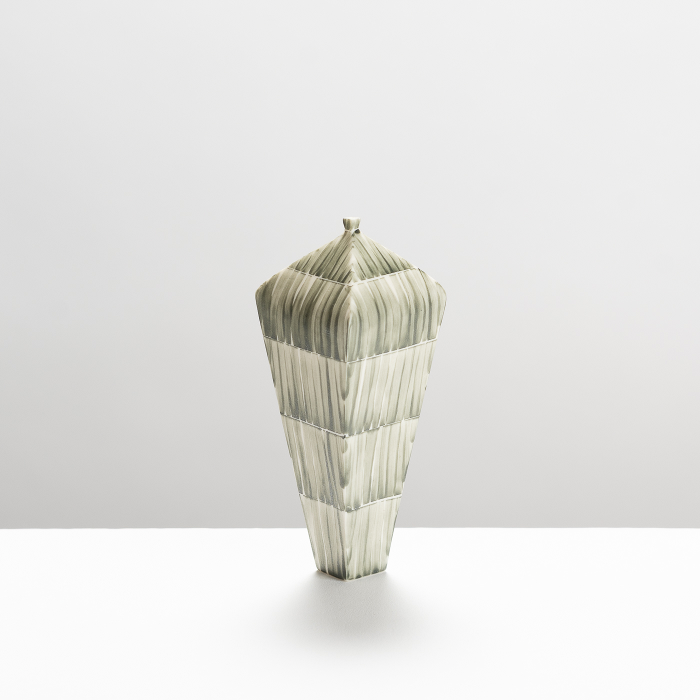 JA512Y36 Tapered Vessel Brush