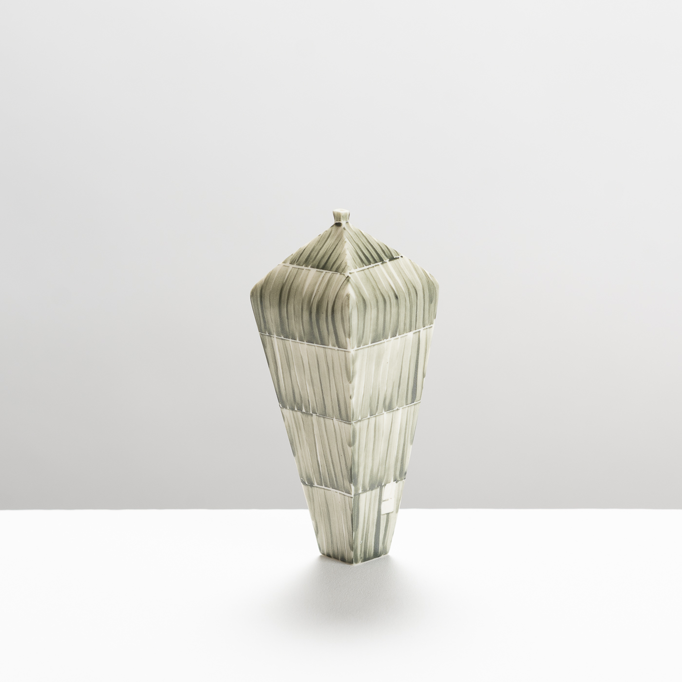 JA512Y36 Tapered Vessel Brush