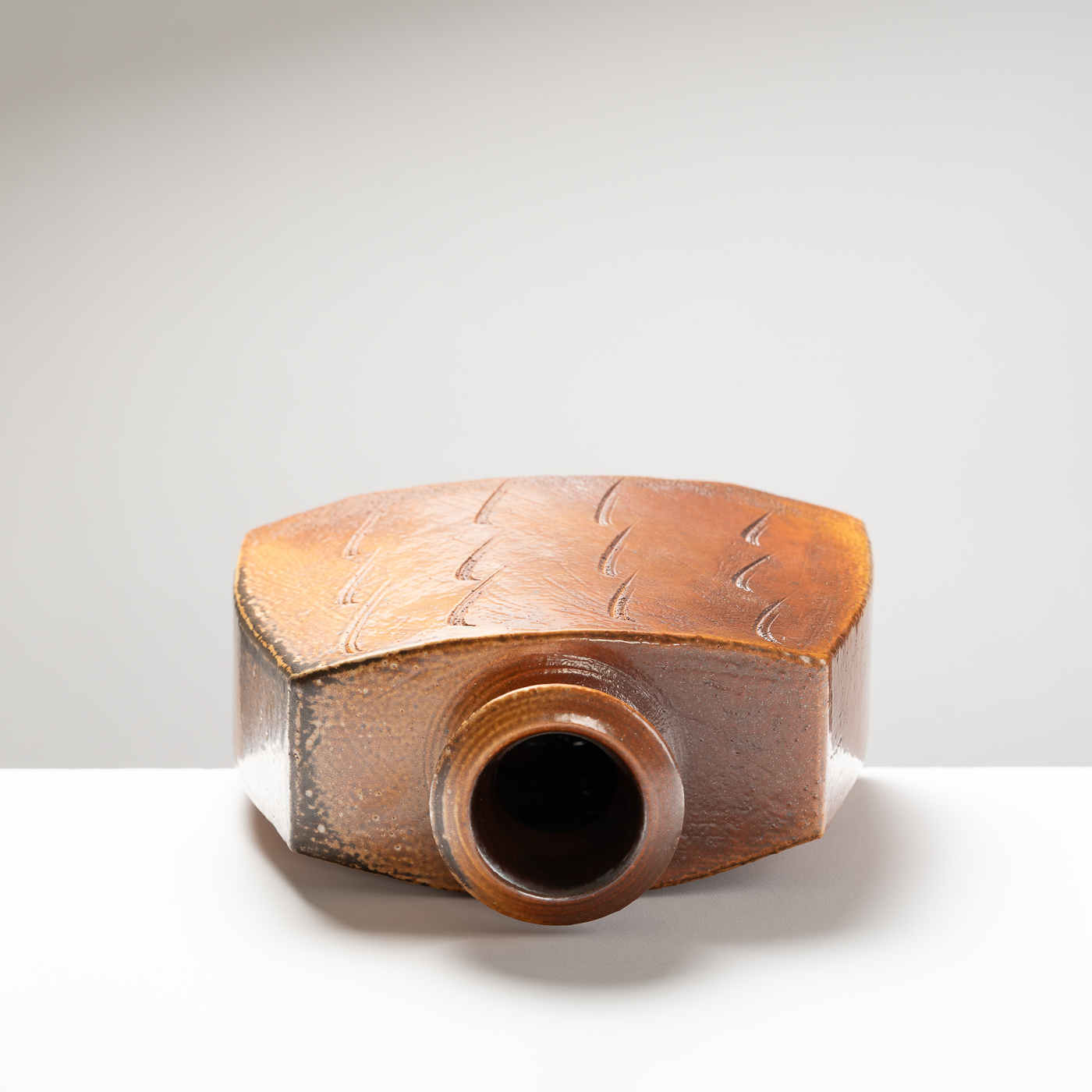 JJ4X961 Soda Slab Bottle