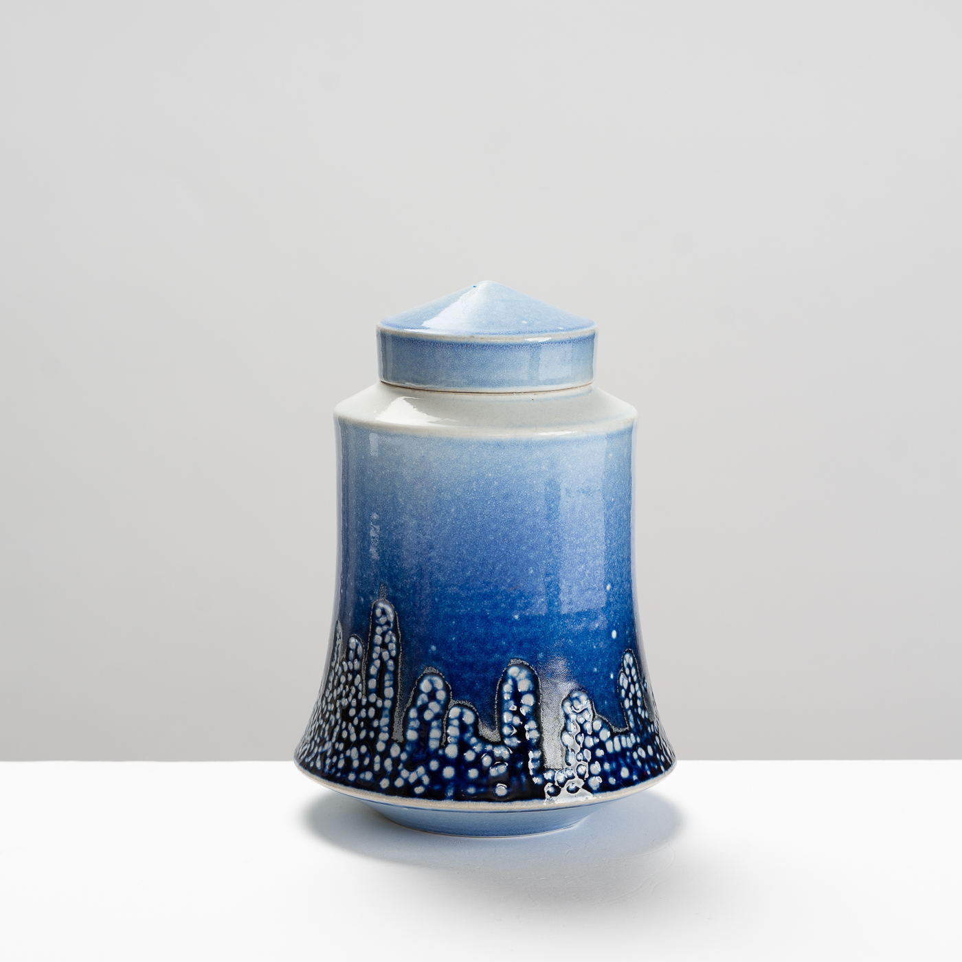 JN357Y364 Saltglazed Jar