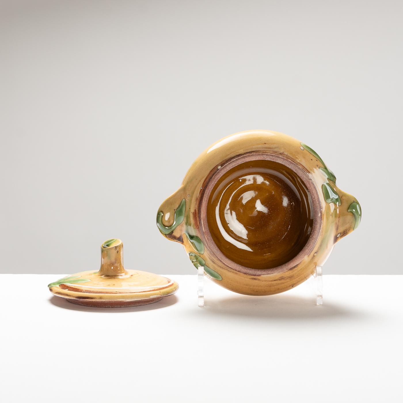 PD338Y154 Small Round Lidded dish