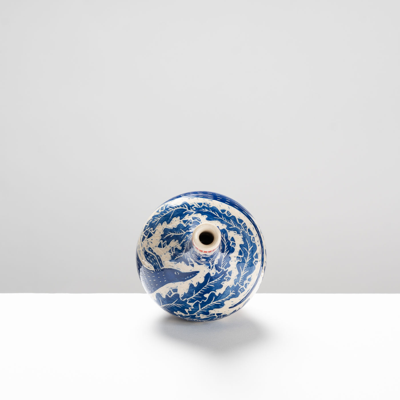 SO557Y25 Cobalt and Red Stem Vase