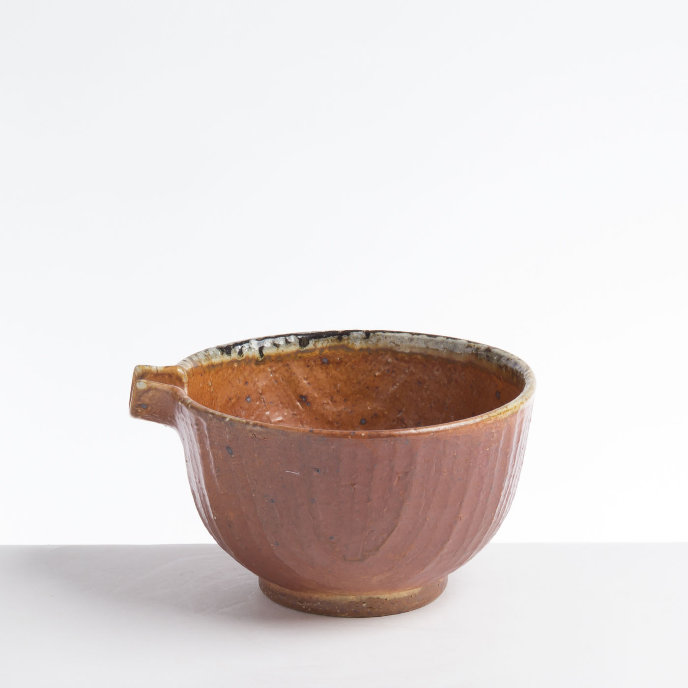 Tan Slip Bowl LH221X4647