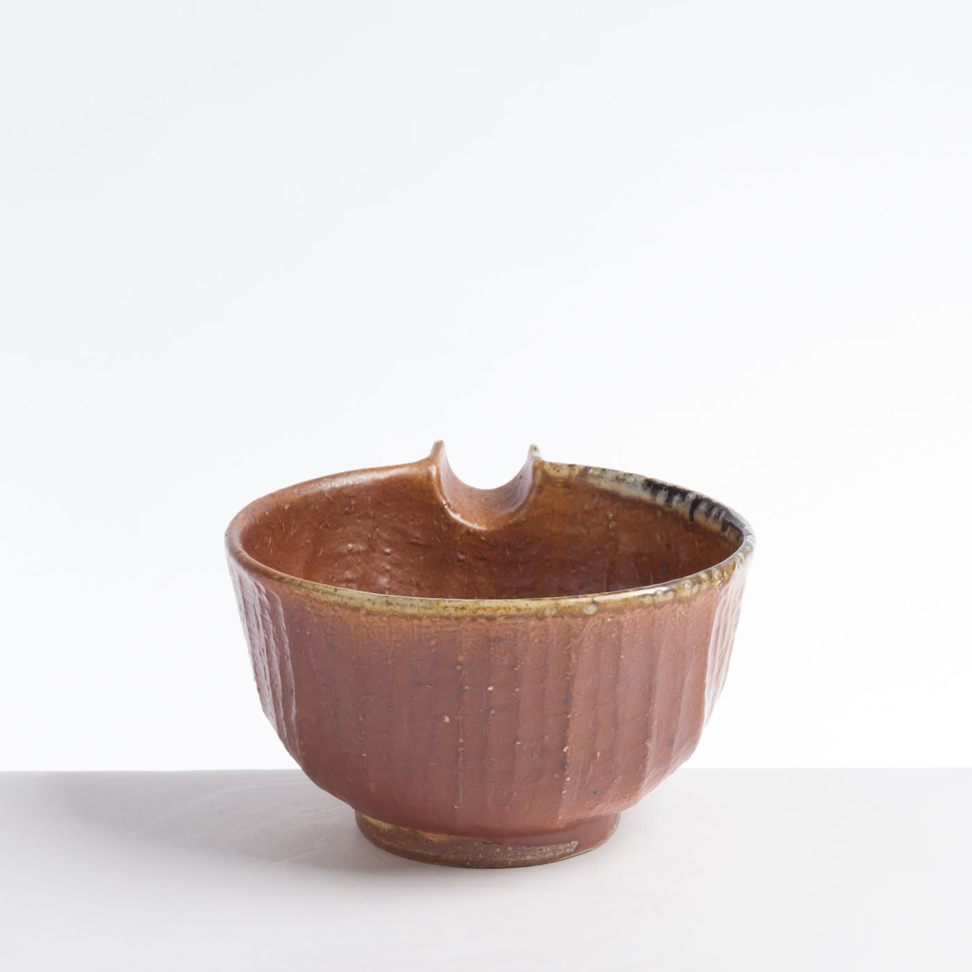 Tan Slip Bowl LH221X4647