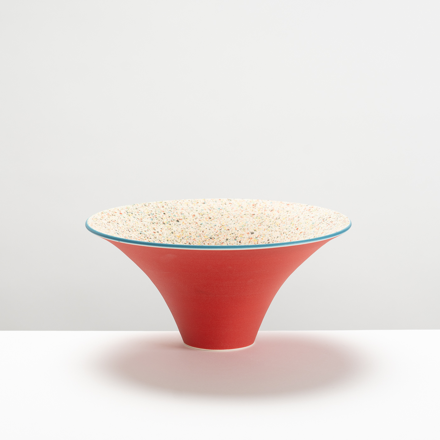 GW524Y179 Flared Flecked Bowl