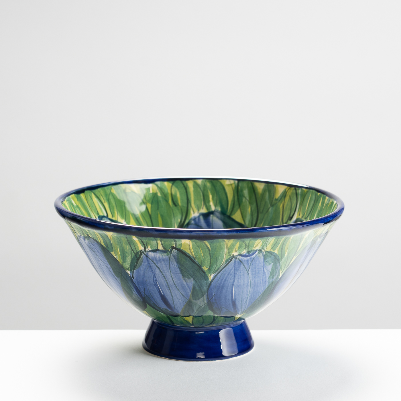 SP426Y81 Blue Tulip Bowl