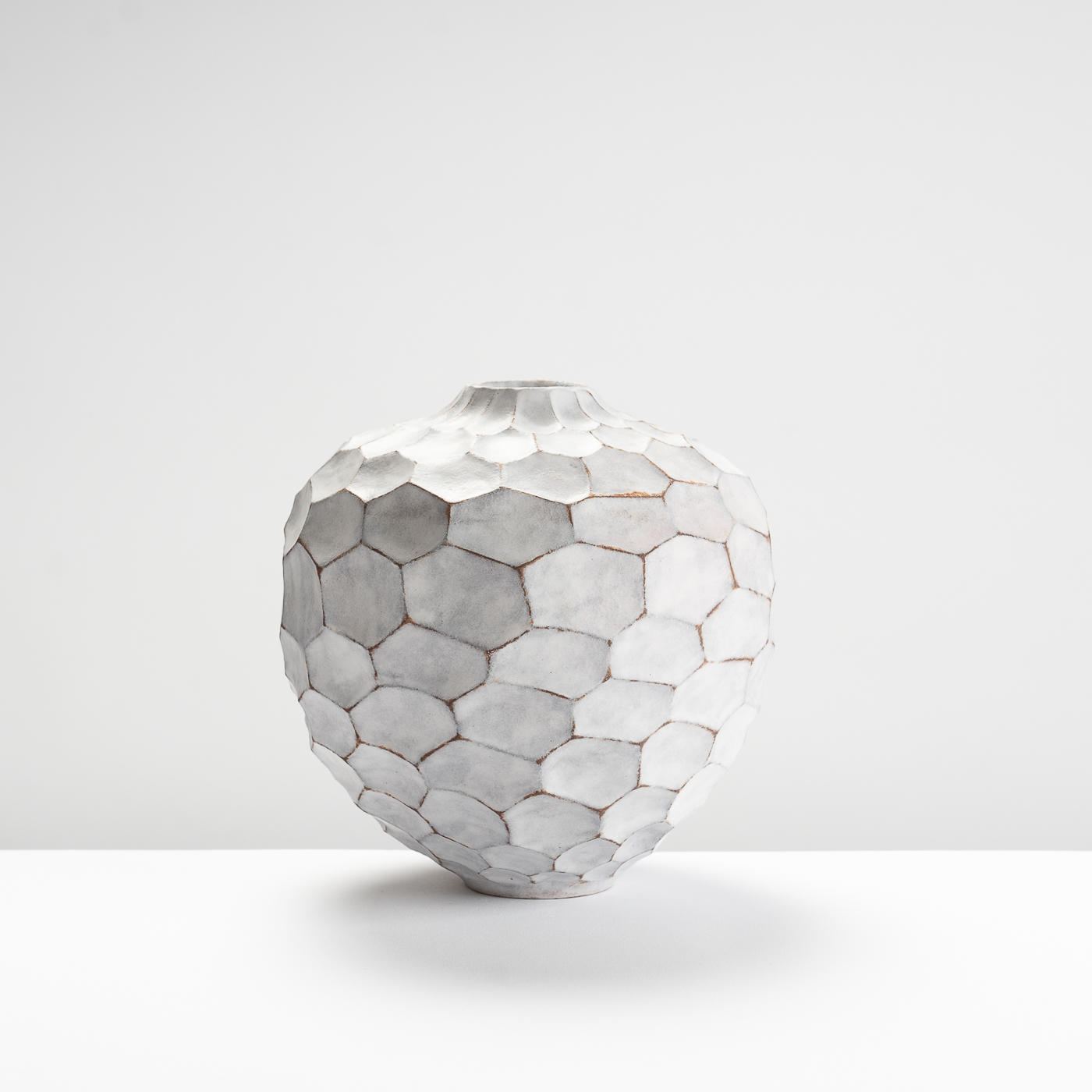 JA542Y47 Chalk White Jar