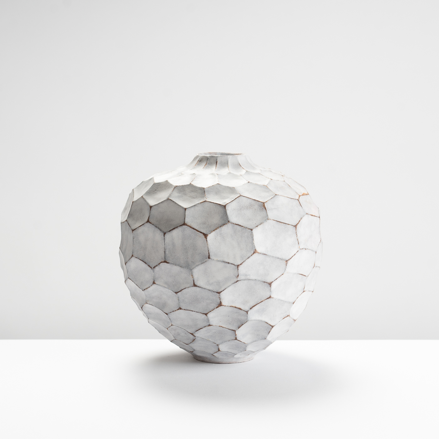 JA542Y47 Chalk White Jar