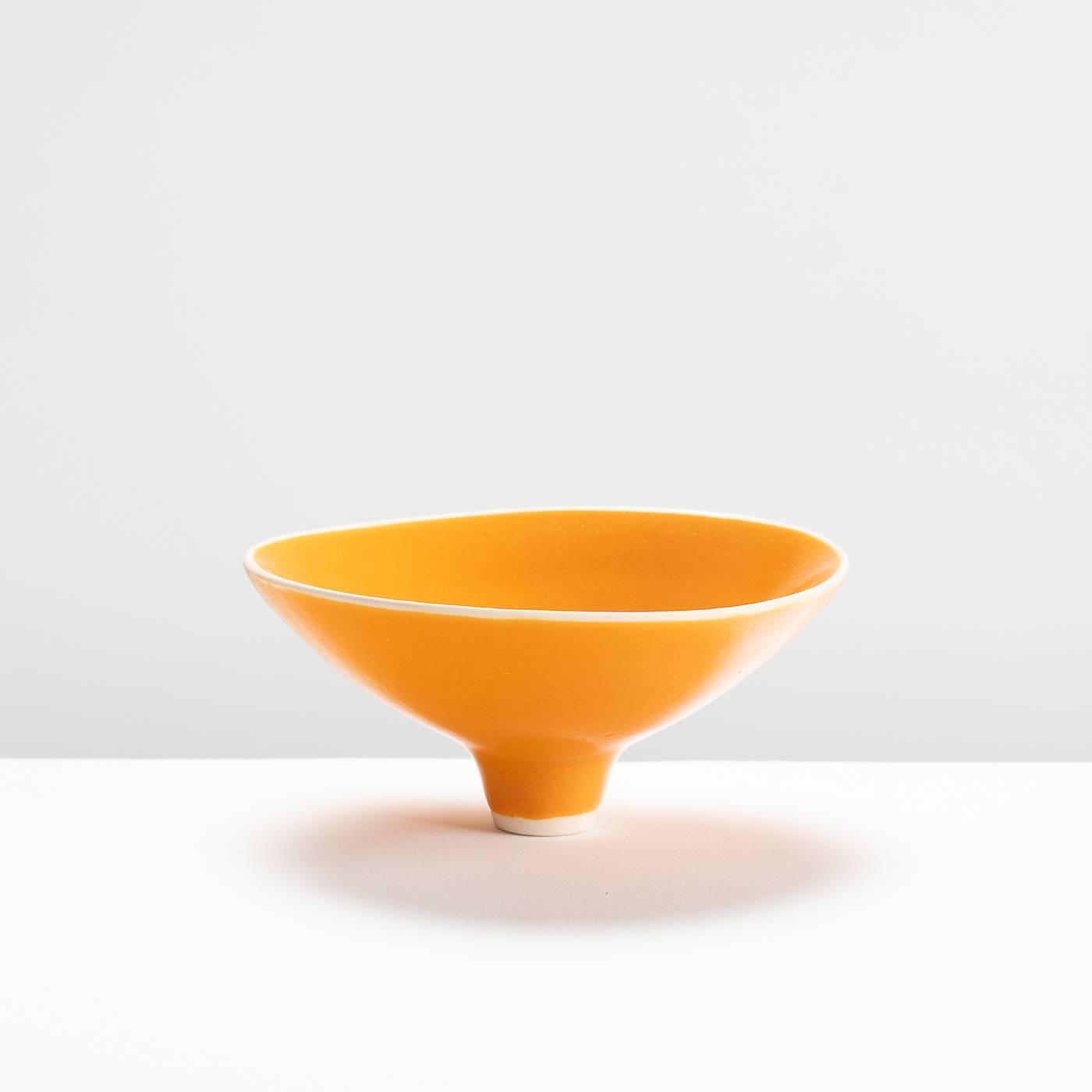 PL421Y403 Orange Bowl