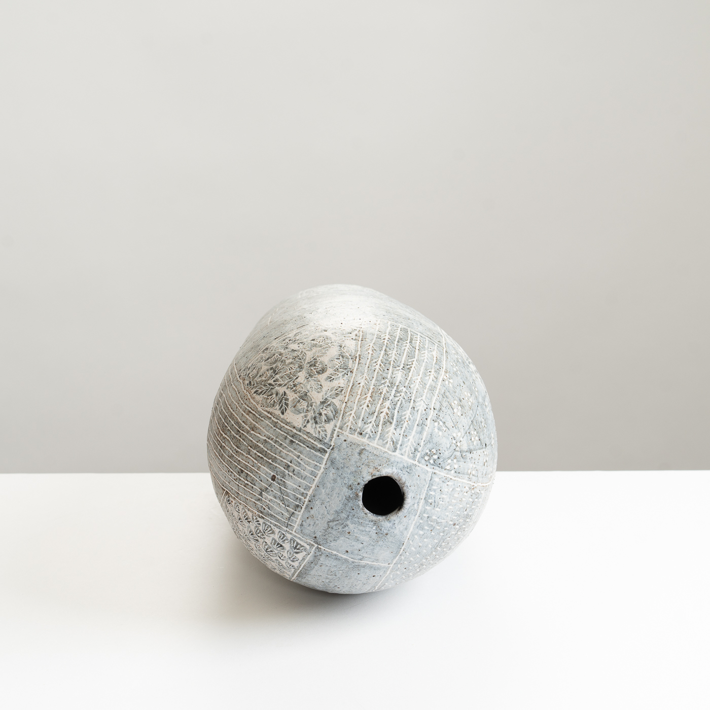 YT273Y1176 Small Tall Tsubo