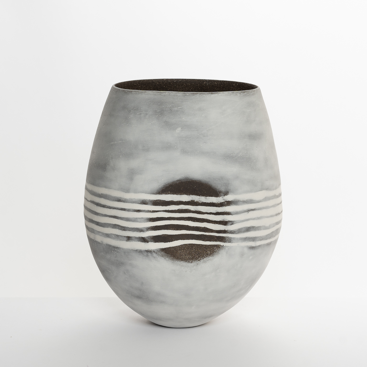 GK175Y63 Vessel, Veiled Moon