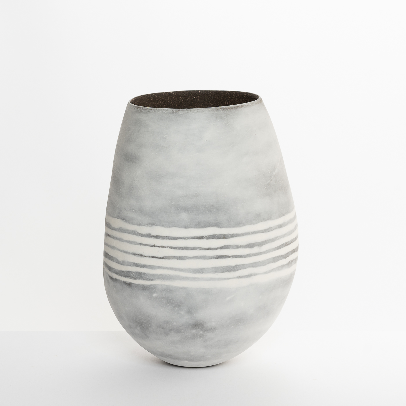 GK175Y63 Vessel, Veiled Moon