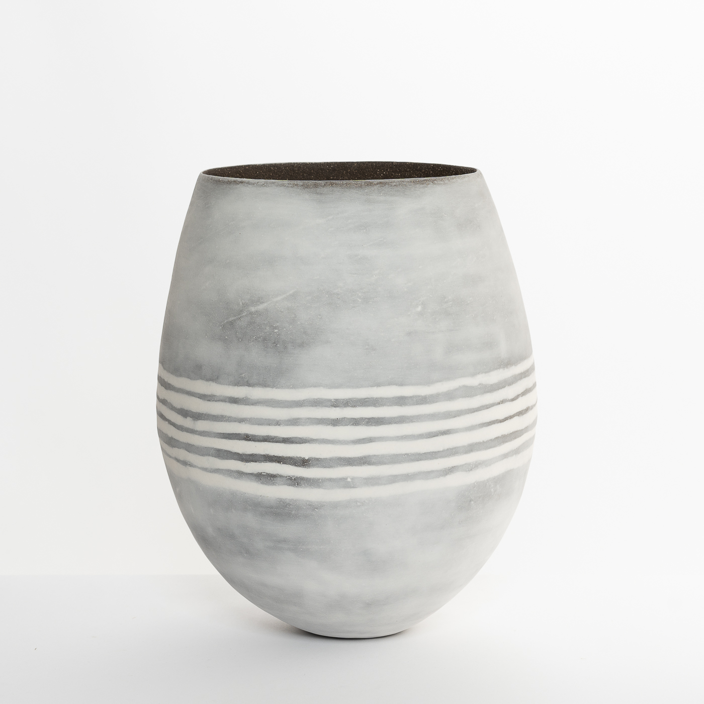 GK175Y63 Vessel, Veiled Moon