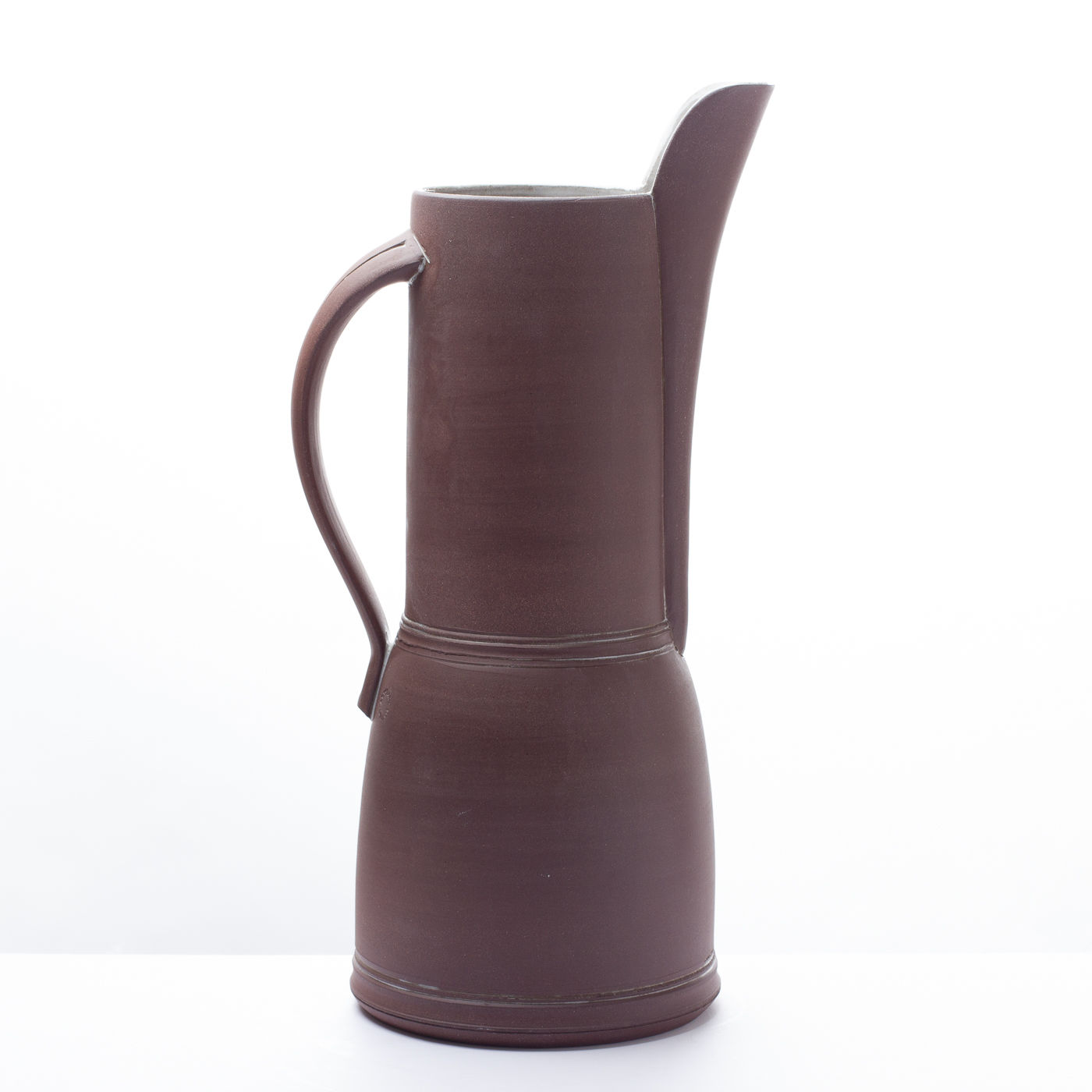 tall jug AY299Y316