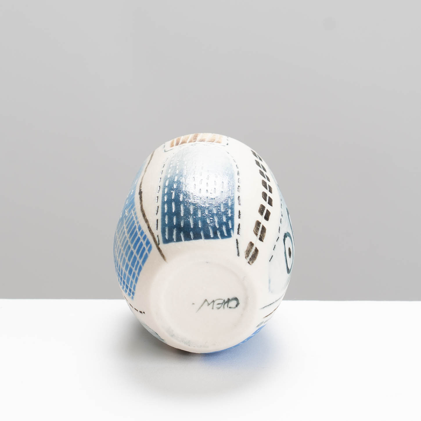 LC142Y319 Stitched Vessel