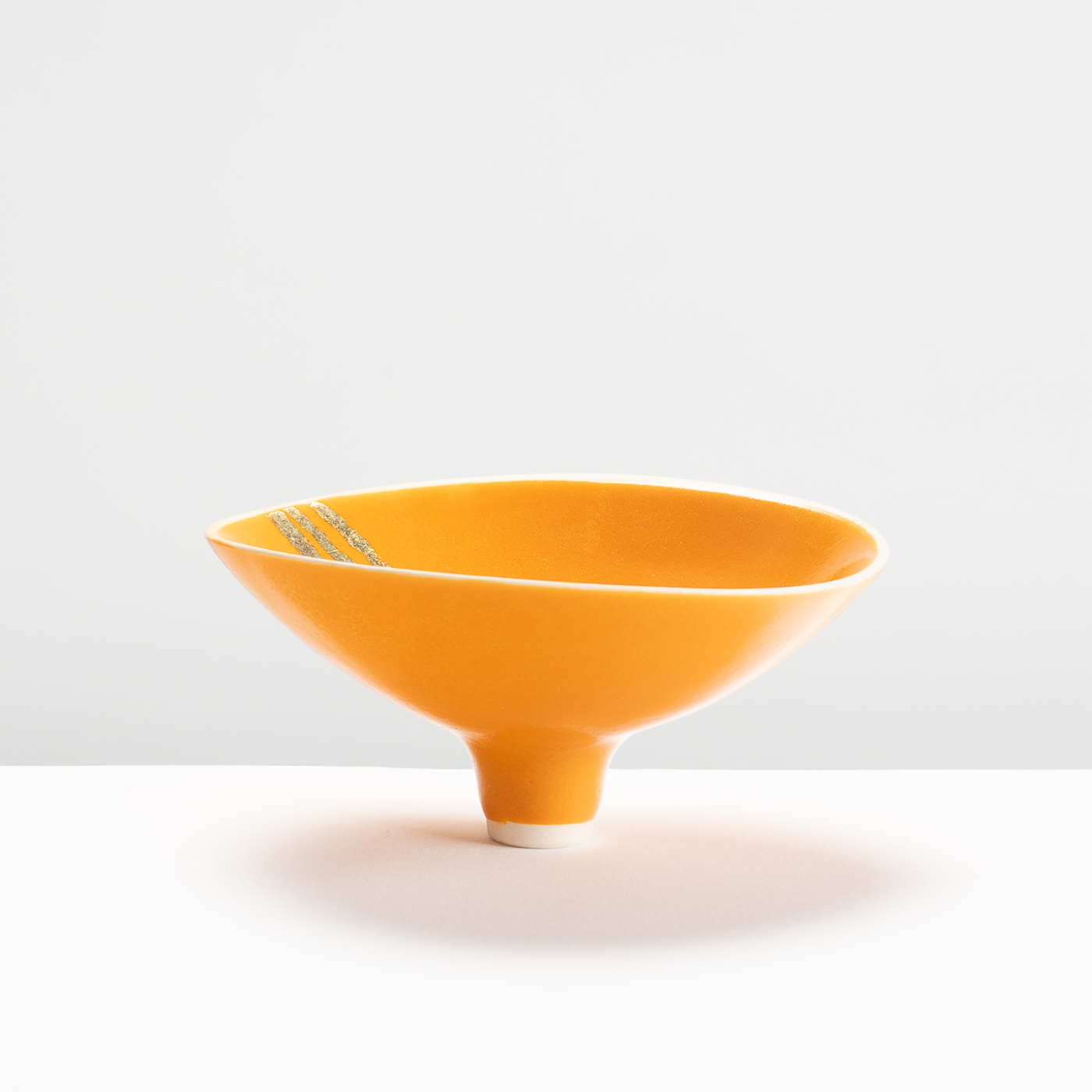PL421Y402 Orange Bowl