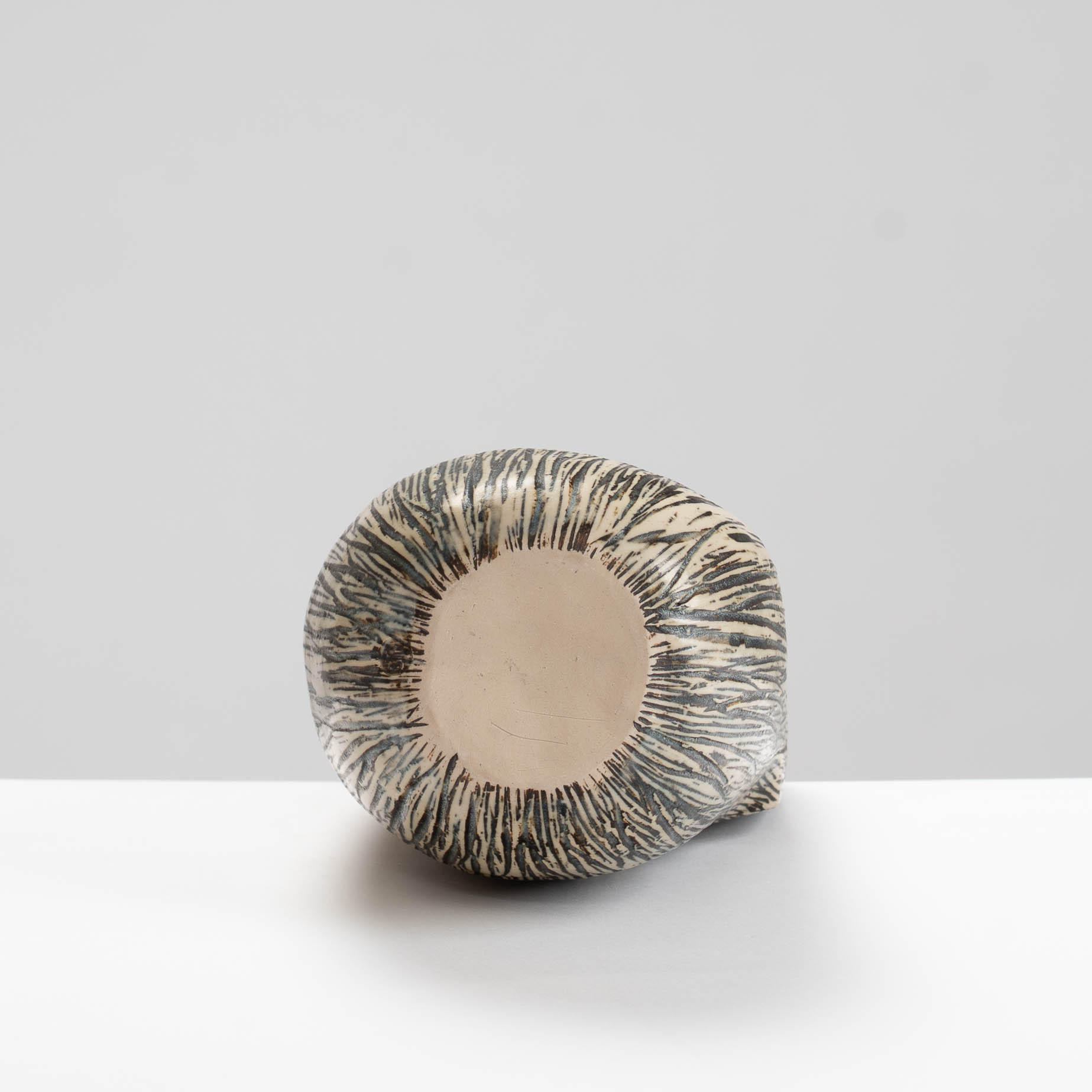 SM548Y53 Foundation Series 5