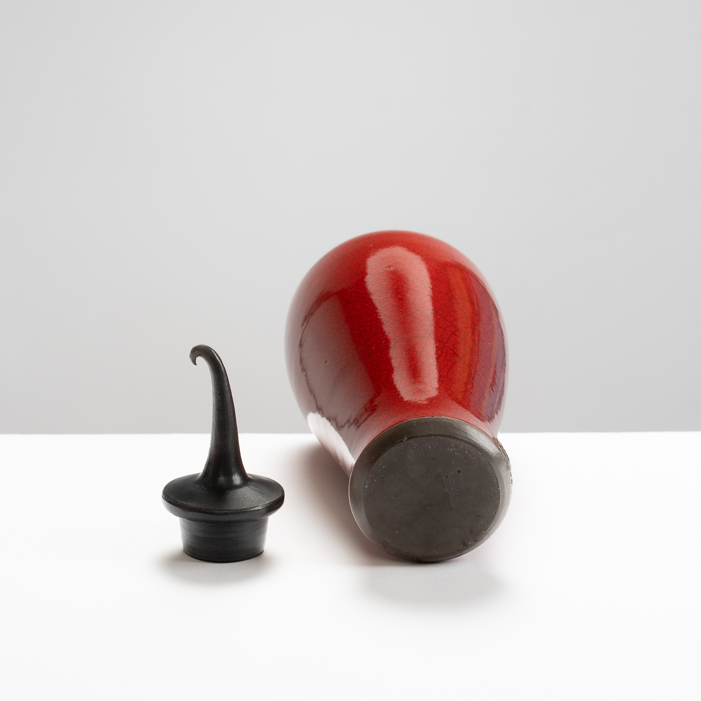 TA44Y147 Lidded Curling Vessel