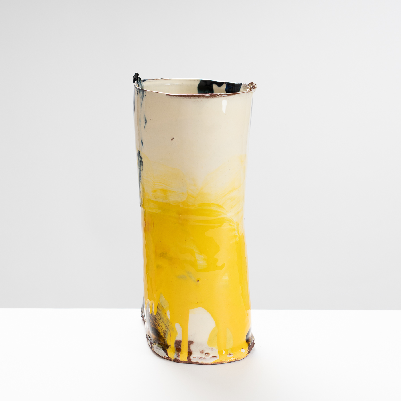 BS355Y293 Large Vessel with Yellow