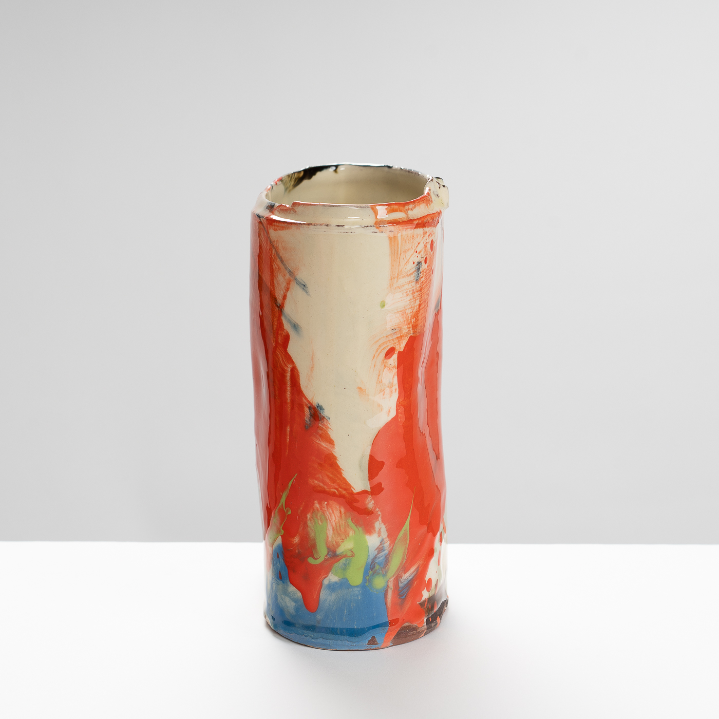 BS355Y294 Medium Vessel with Red