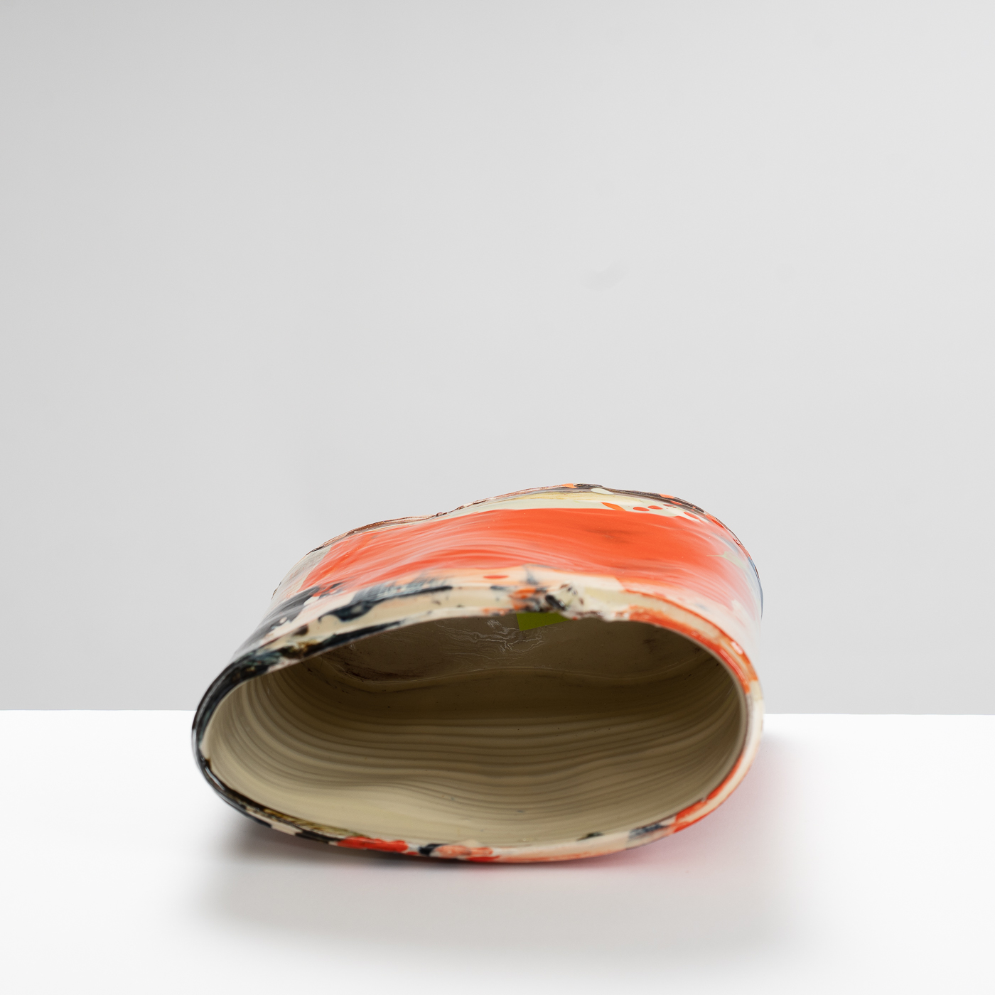 BS355Y294 Medium Vessel with Red