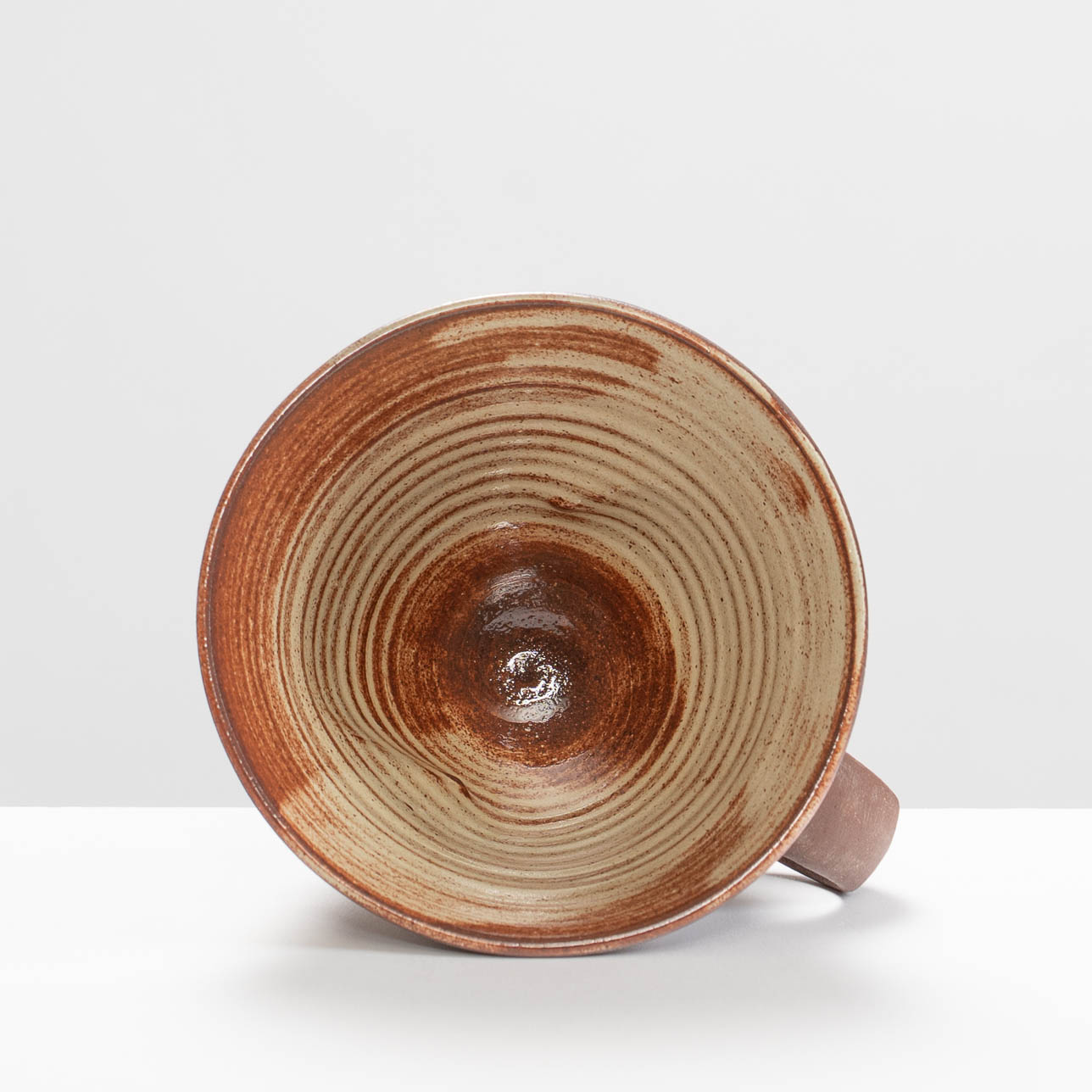 AY299Y415 Tapered Mug