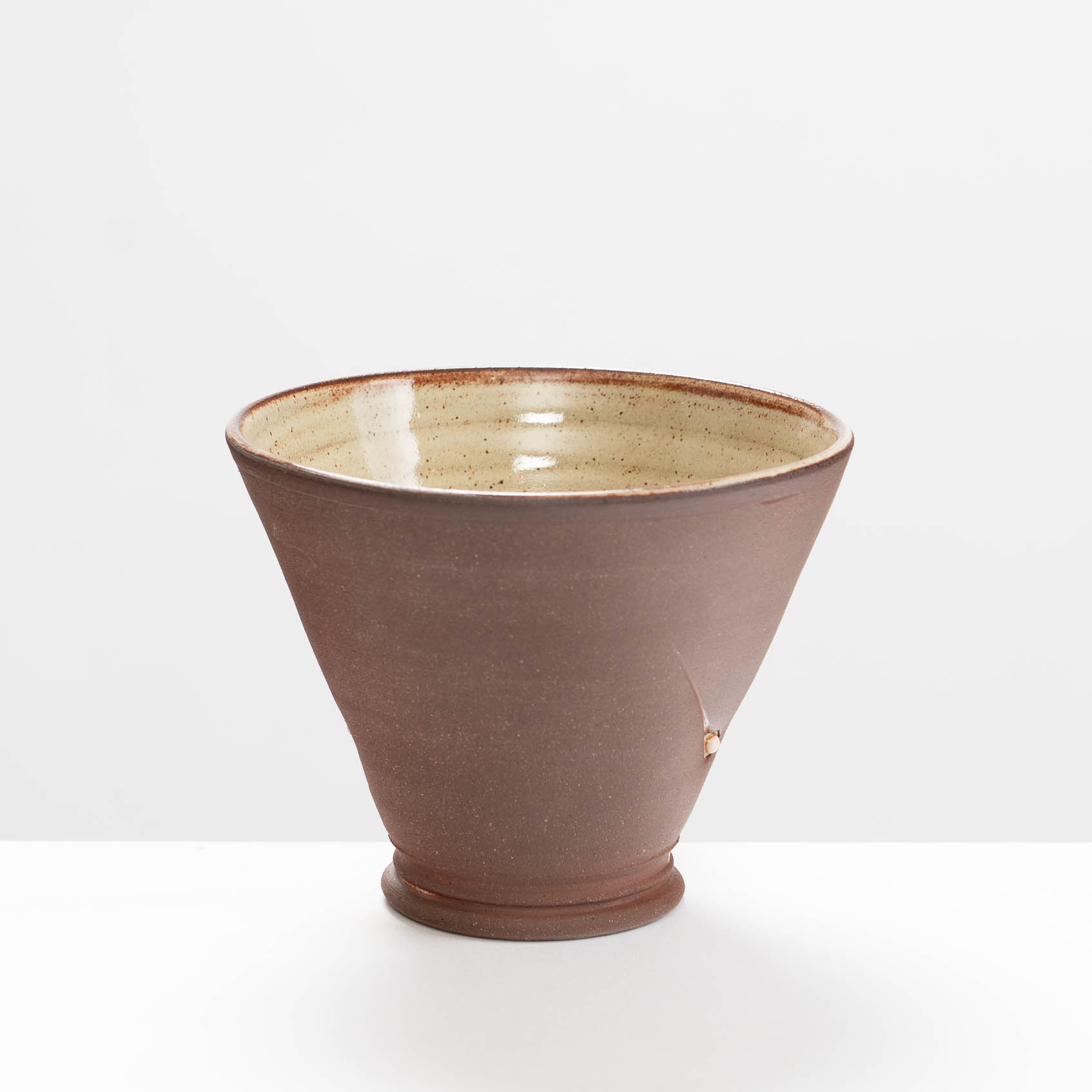 AY299Y417 Tapered Mug