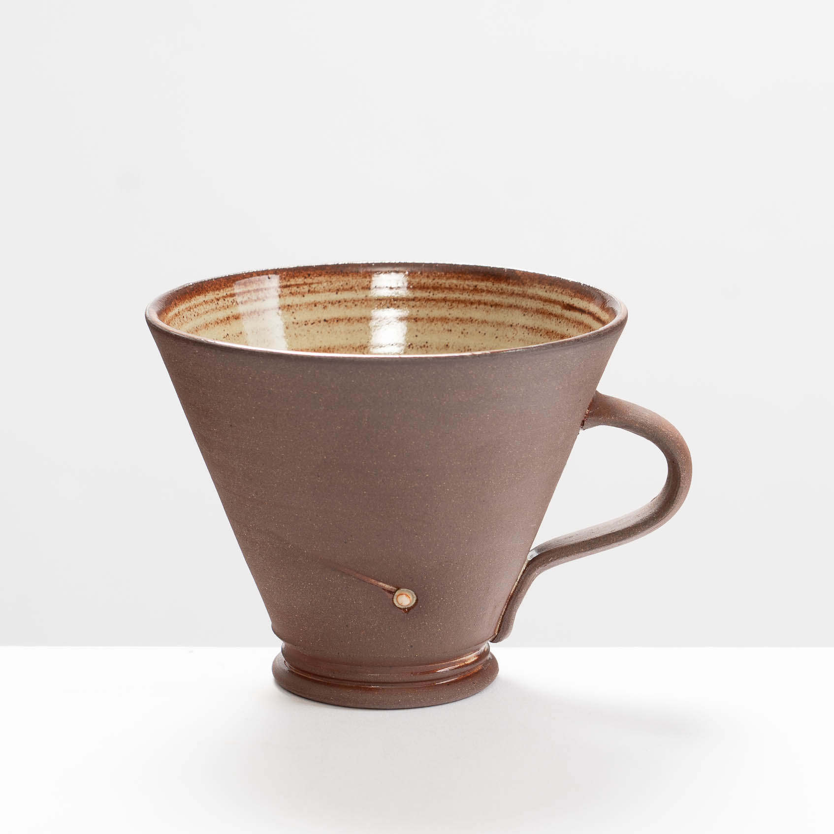 AY299Y419 Tapered Mug