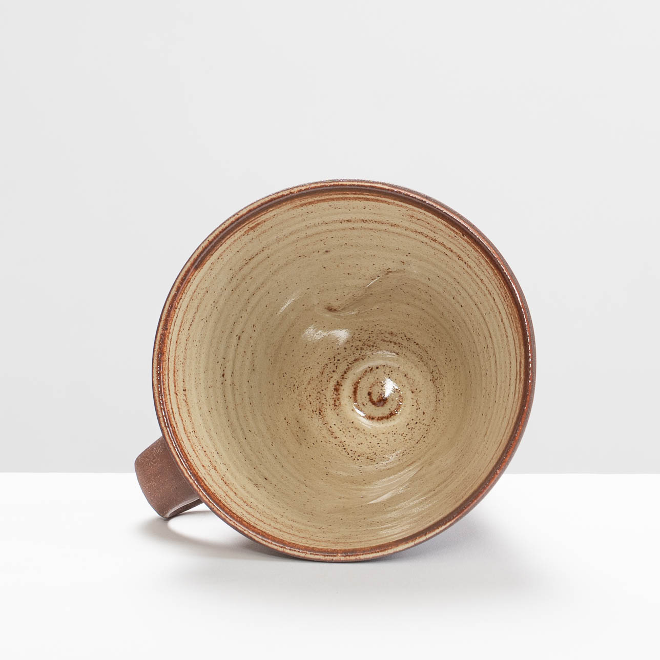 AY299Y421 Tapered Mug