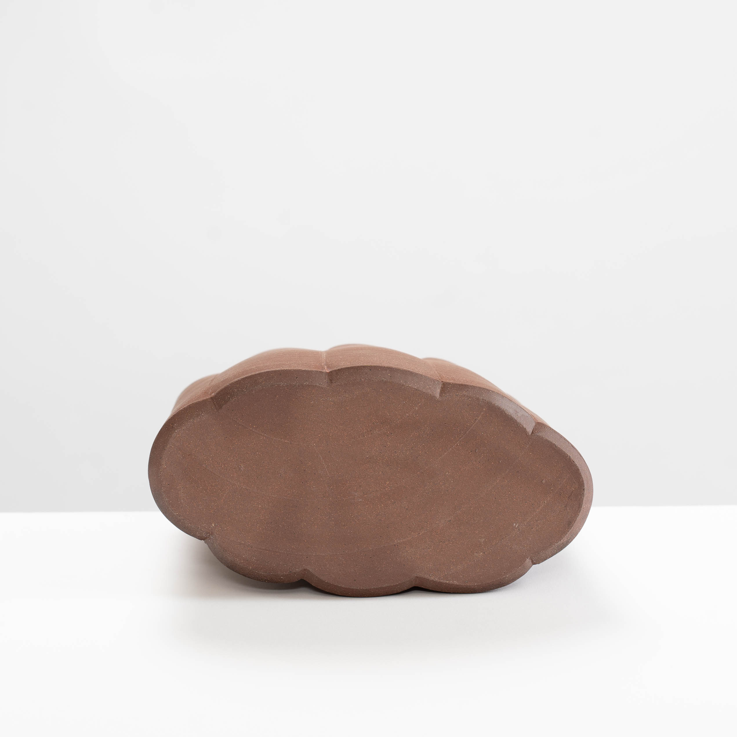 AY299Y429 Scalloped Vase