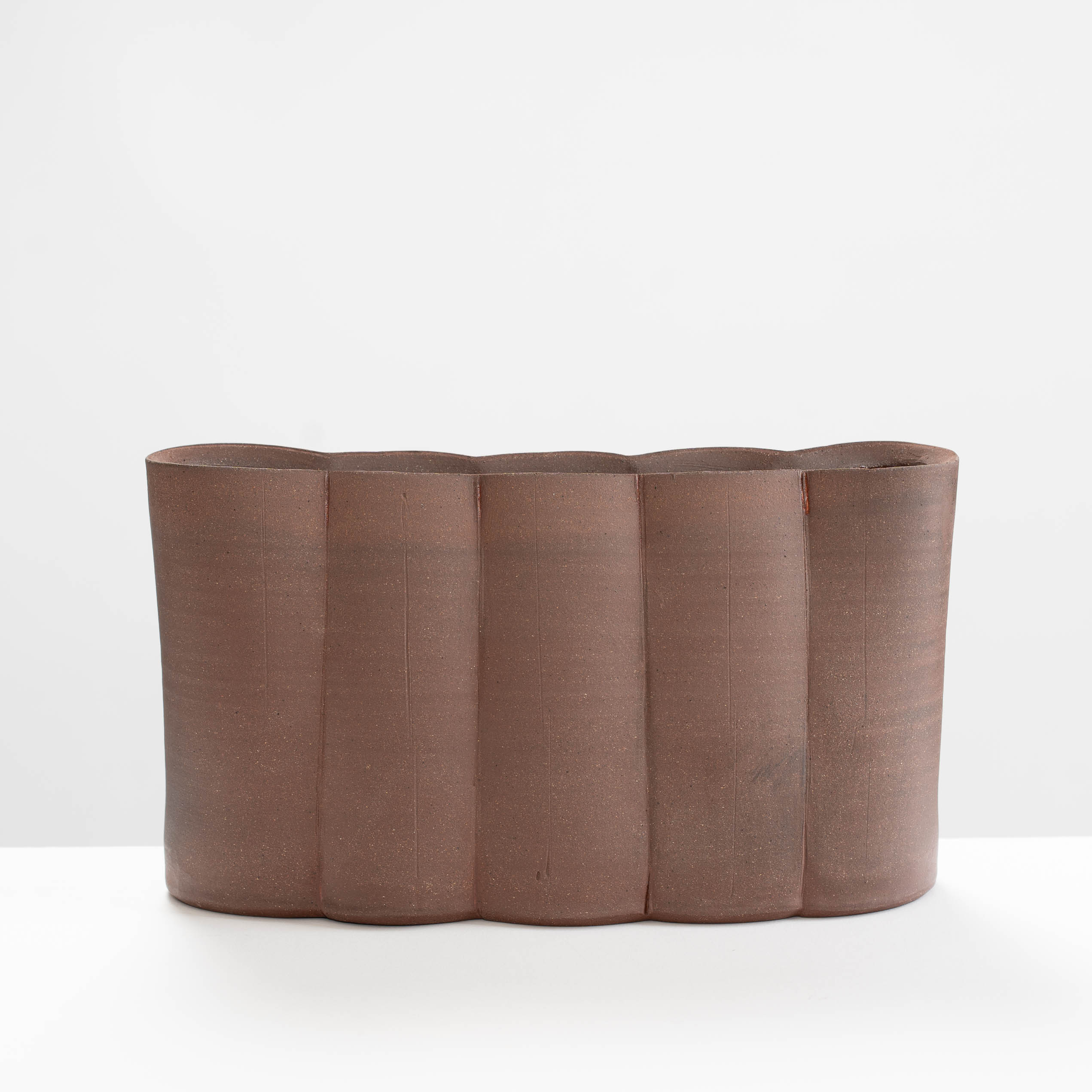 AY299Y430 Scalloped Vase