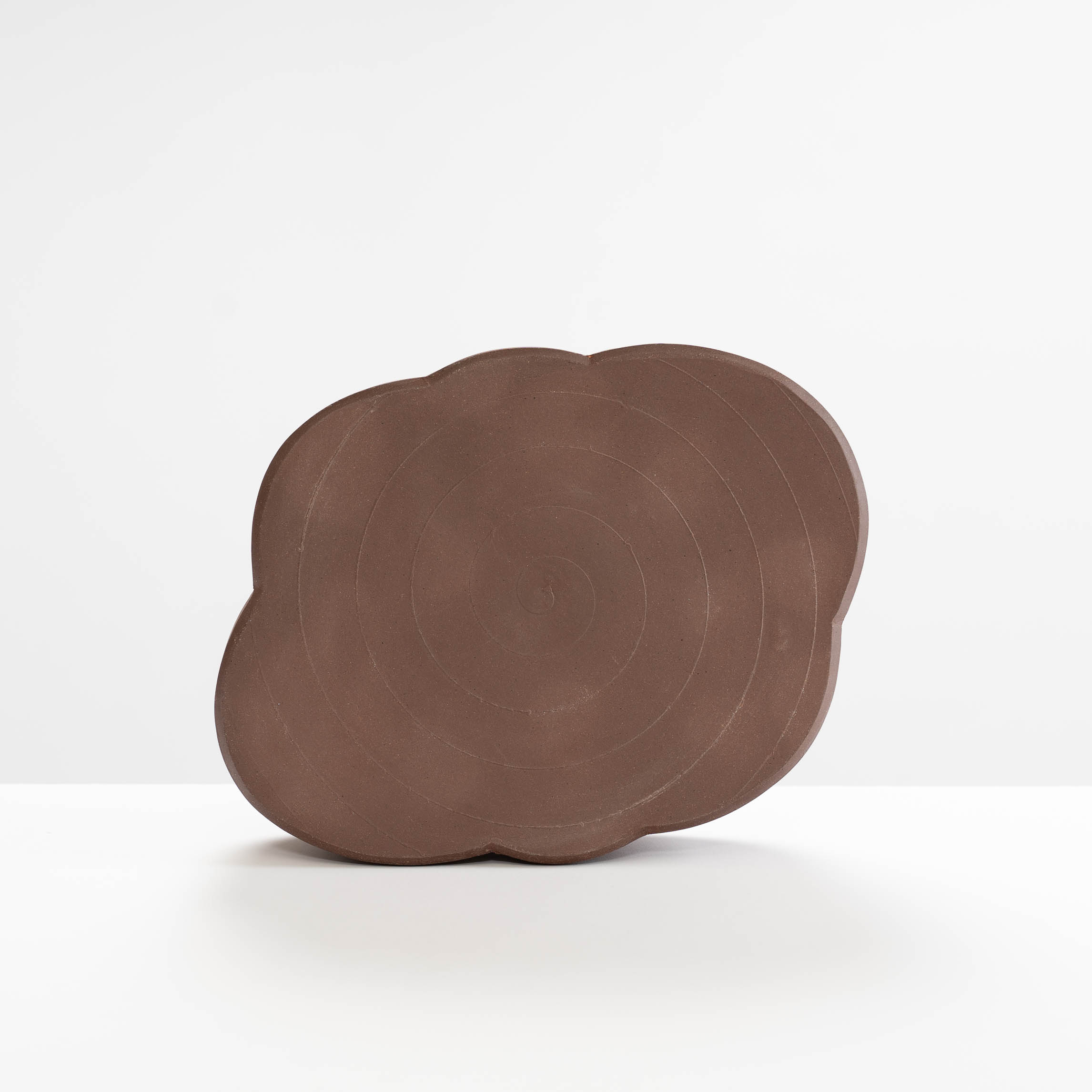 AY299Y432 Scalloped Dish Medium