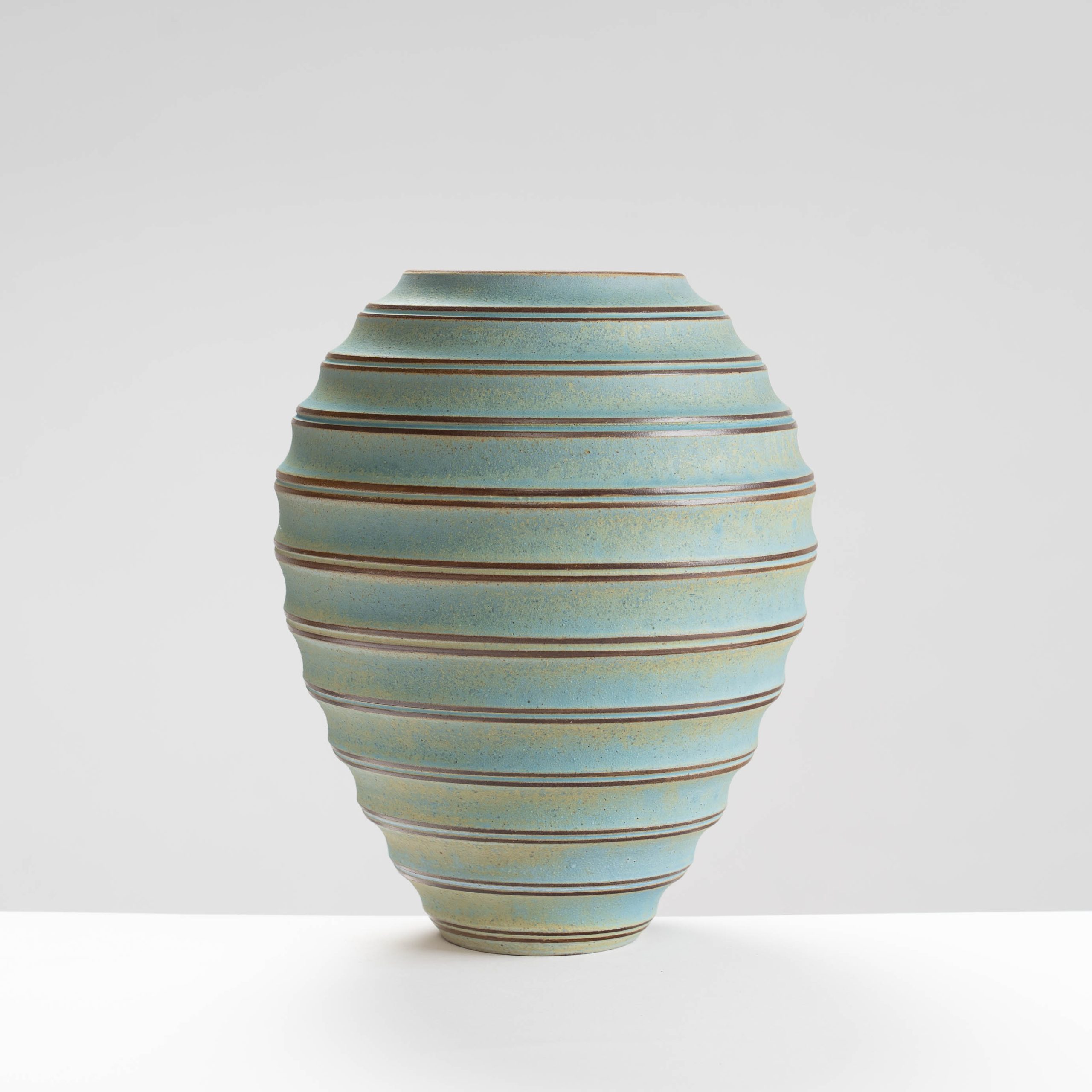 EM183Y927 Medium Lantern