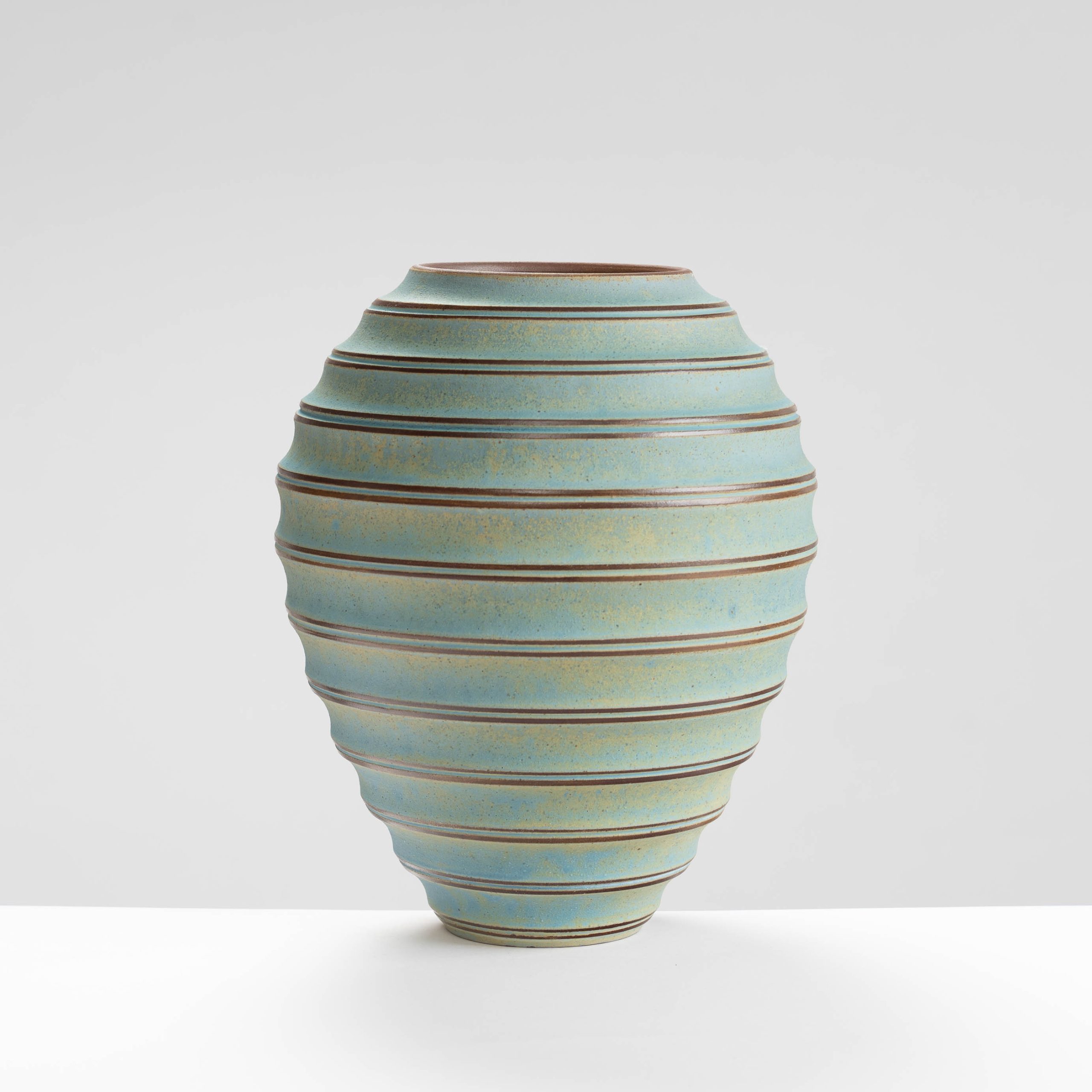 EM183Y927 Medium Lantern